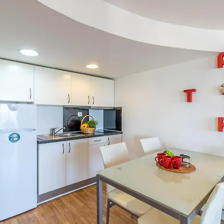 Goldhome - Karina Empuriabrava