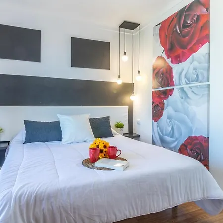 Goldhome - Karina Apartment *